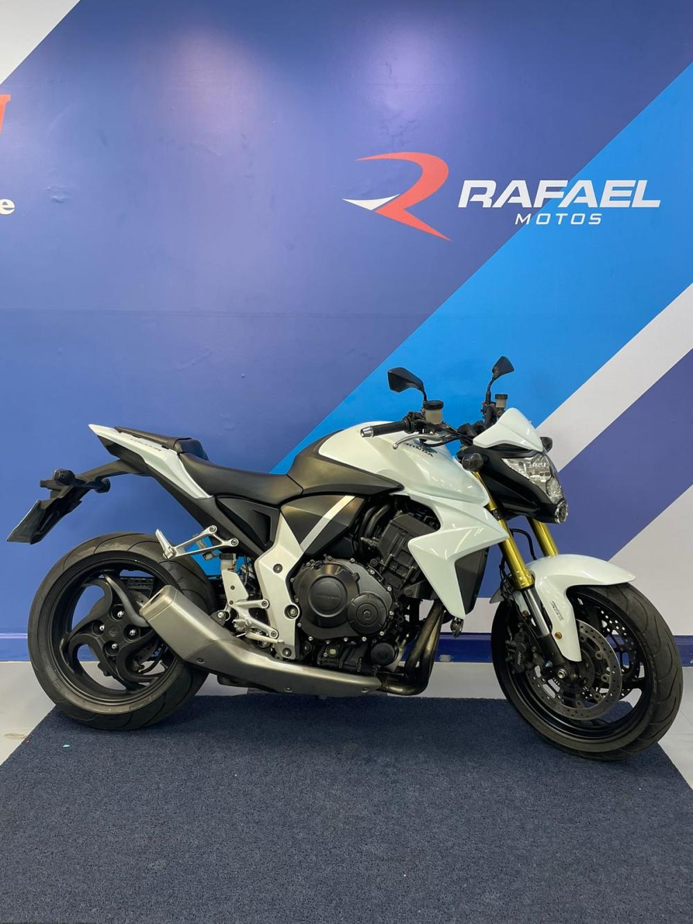 Moto HONDA CB1000R 2015 