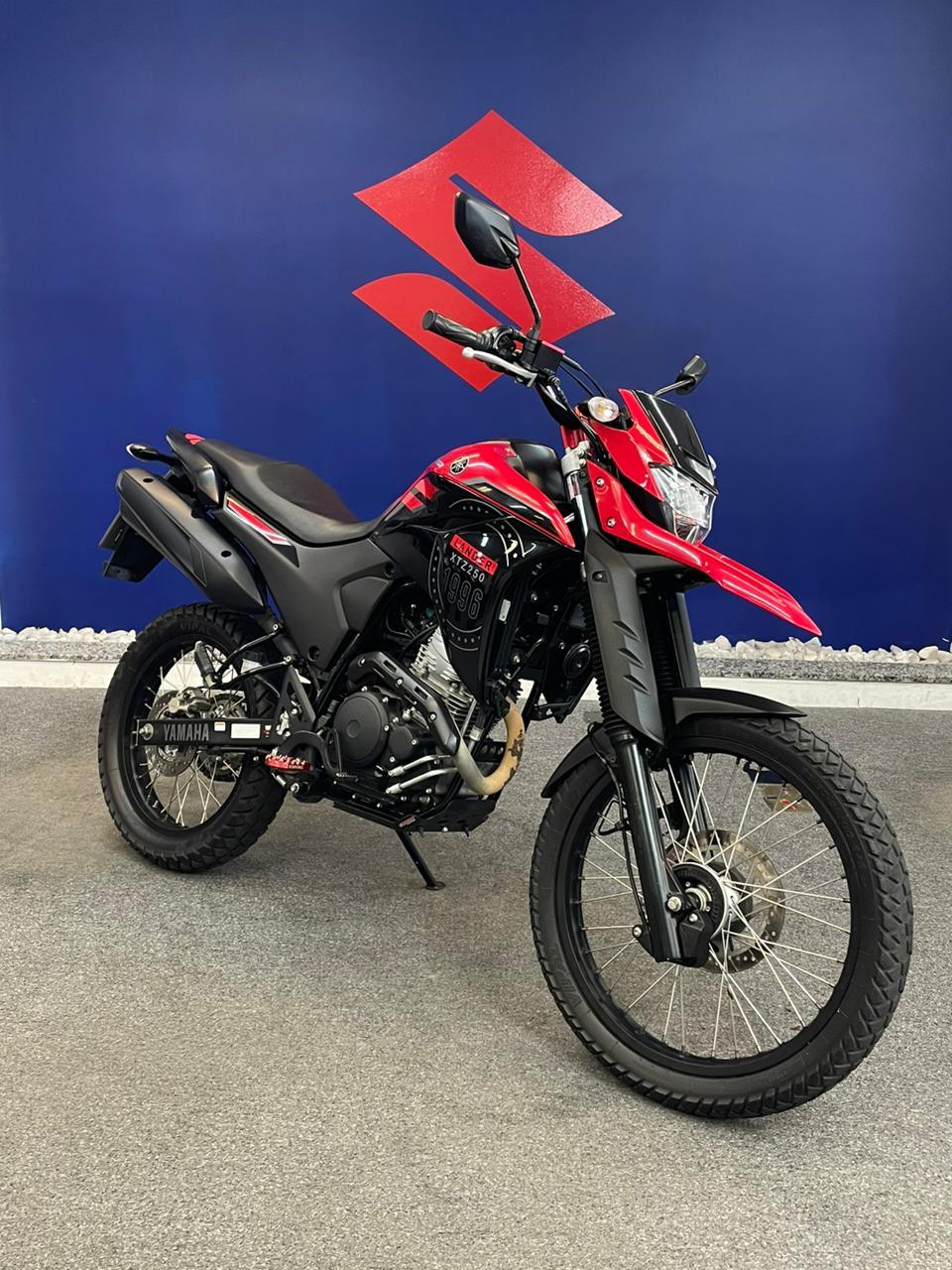 MOTO Yamaha XTZ 250 Lander 2023