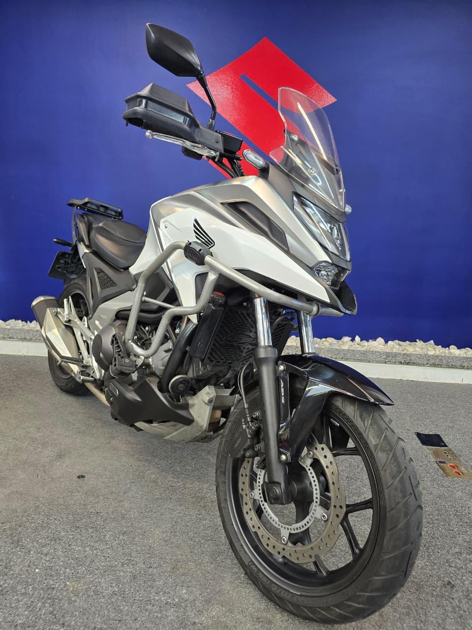 MOTO NC 750X DCT 2023