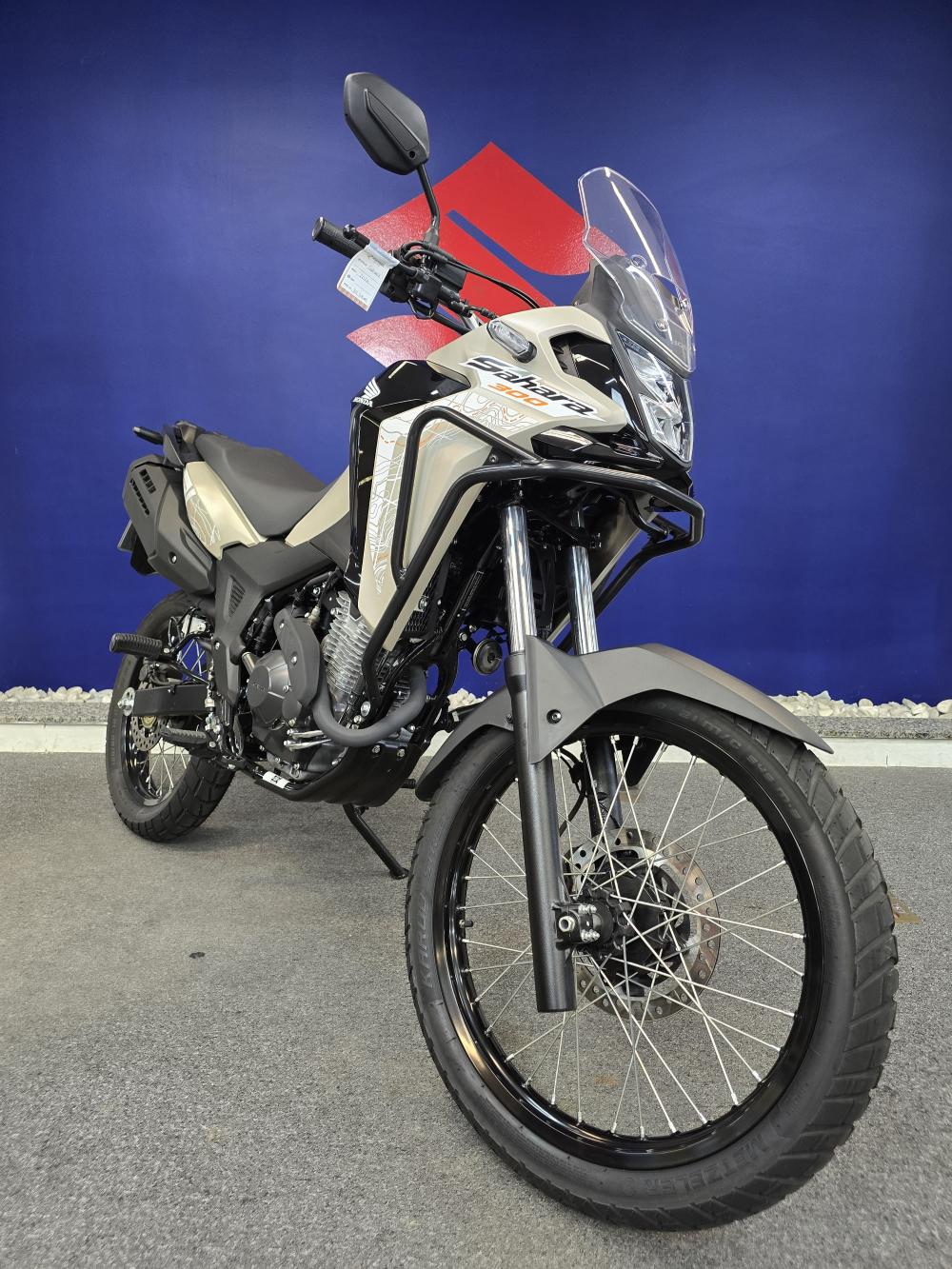 MOTO Honda Sahara 300 2026